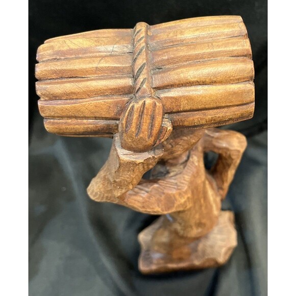 S. Valescot Signed Vintage Carved Wooden Sculpture of a Man Carrying Wood Hati - Picture 6 of 10